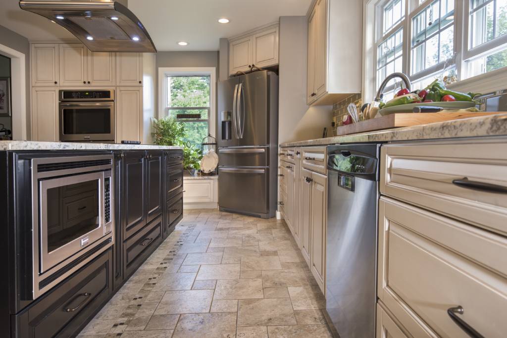 Traditional Warm Kitchen Remodel In Amherst Nh