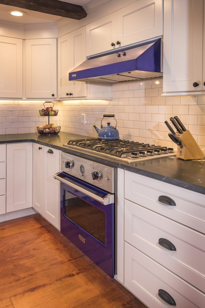 Cabinet Design Salem & Nashua, NH | Cabinet Installations in NH & MA